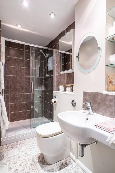Stunning 4 Bedroom House In Central Bath Kültér fotó